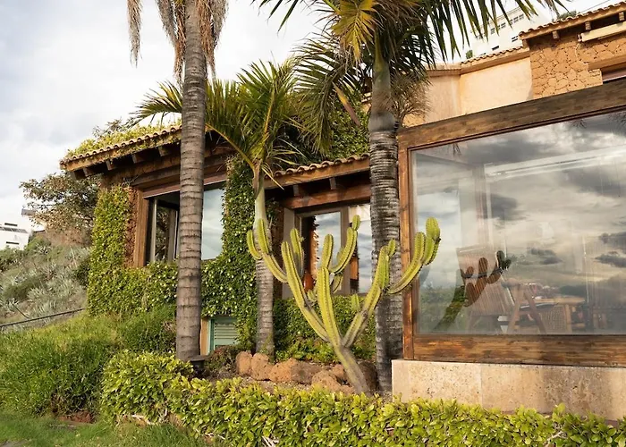 Serena Del Mar, Lujo Con Vistas Al Mar Y Piscina Climatizada Vila Tacoronte
